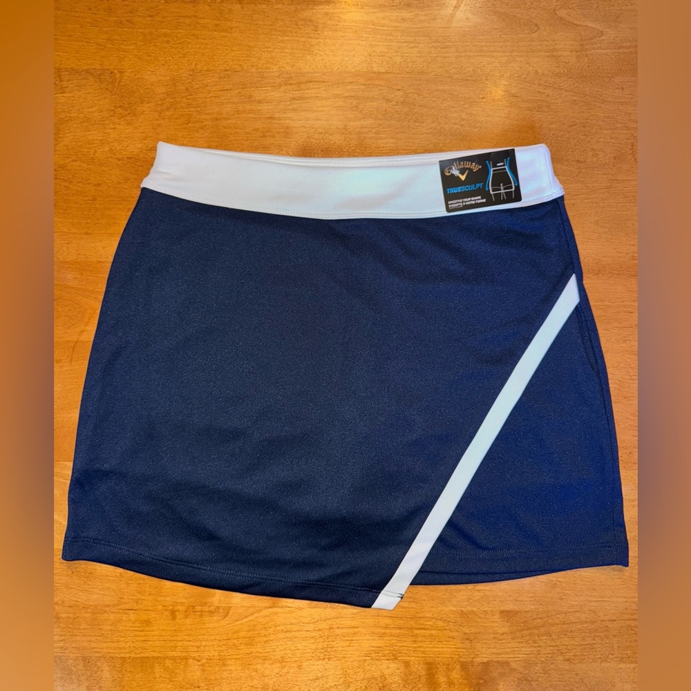 S Callaway Women’s 16” Color Block Wrap Golf Skort